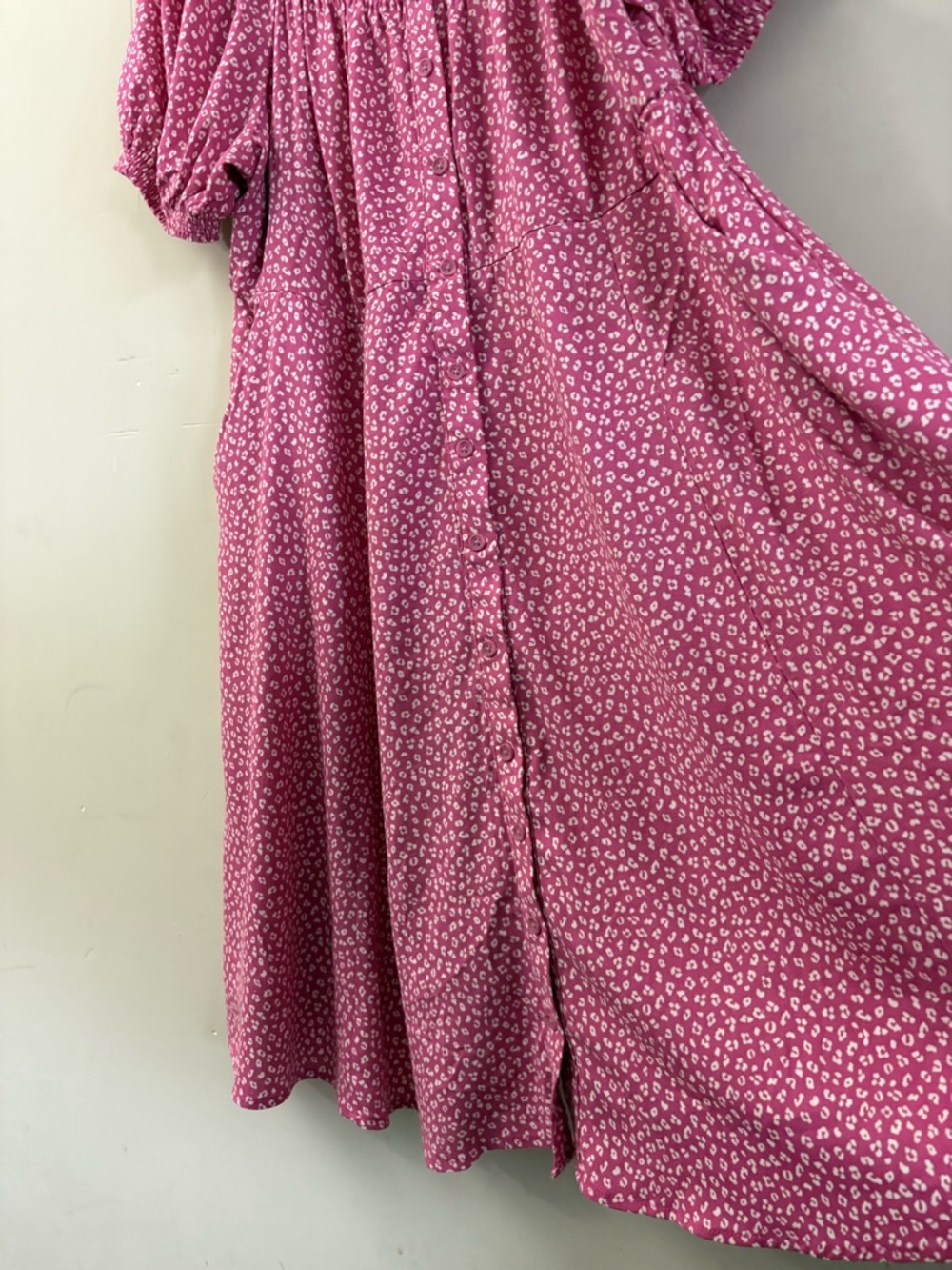 Torrid Pink Button Front Skater Mini Dress Size 1X(14-16) - Picture 7 of 10